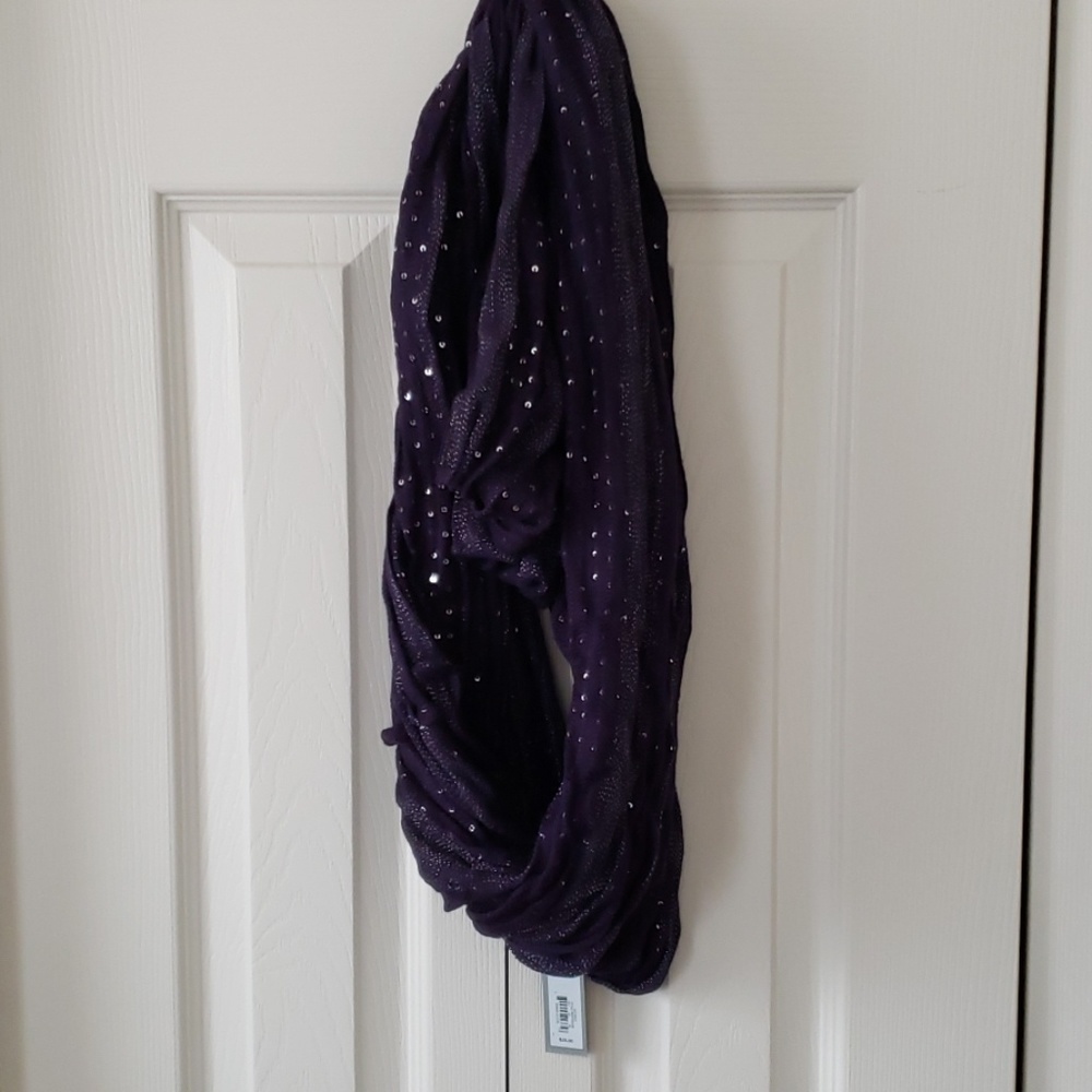 Apt 9 loop/ infinity scarf